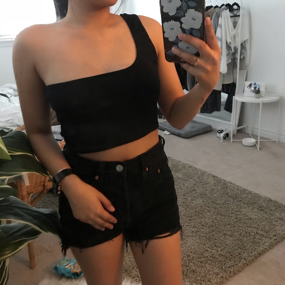 One Shoulder Crop Top